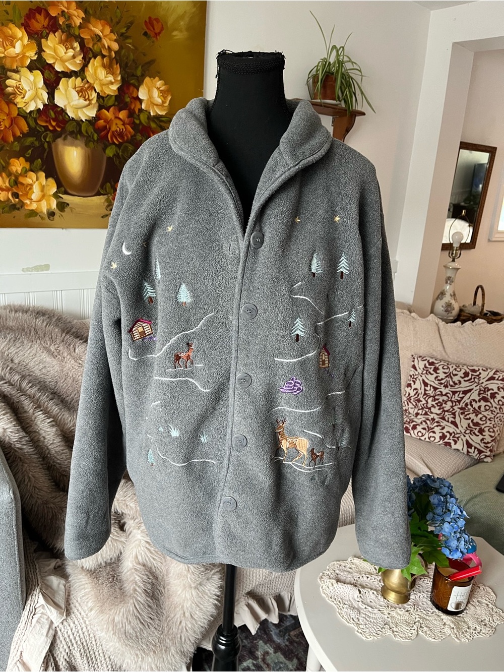 Vintage Tabi Embroidered Gray Fleece Button-Up Winters Cozy Jacket - Size M